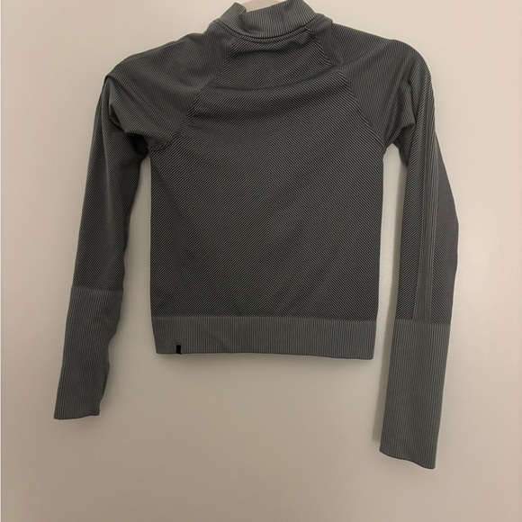 Lululemon Rest Less Half Zip Cropped Jacket Long Sleeve - Picture 5 of 7